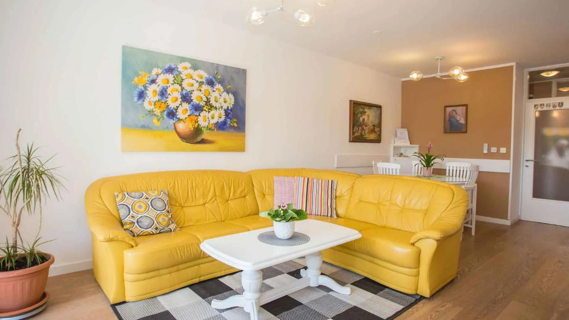 Apartment In Porec - Istrien 52017 0*,
